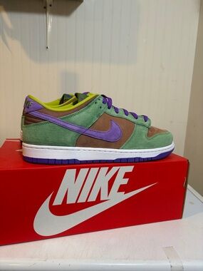 Nike Men’s Dunk Low (Veneer) Green/Purple/Brown 2020 release. DA1469-200